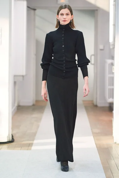 Look 37